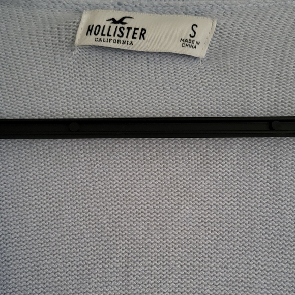 Hollister Cardigan Sweater - Picture 4 of 4